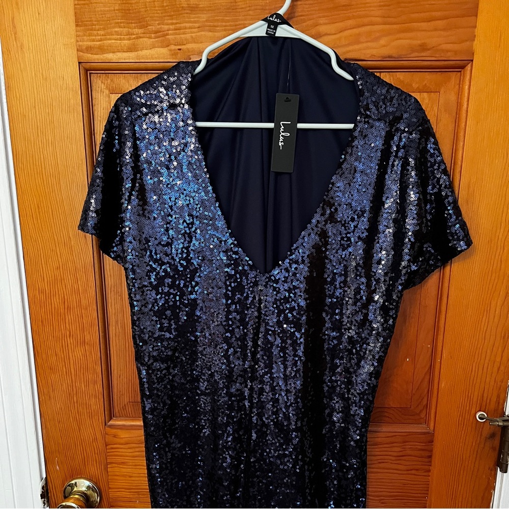 Lulus mini midnight blue sequin dress perfect for the Eras Tour or Holidays!